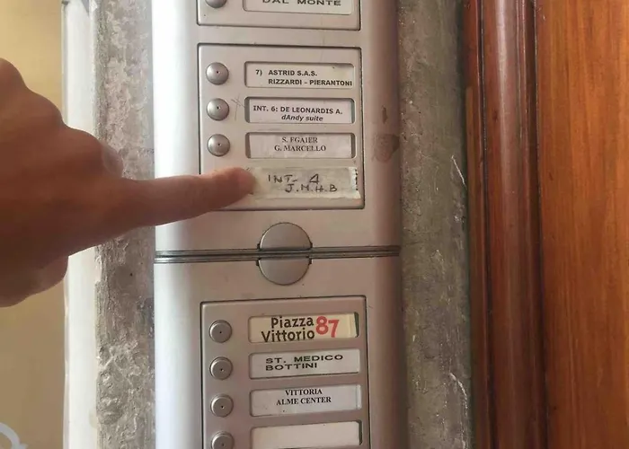 Piazza Vittorio Apartment *
